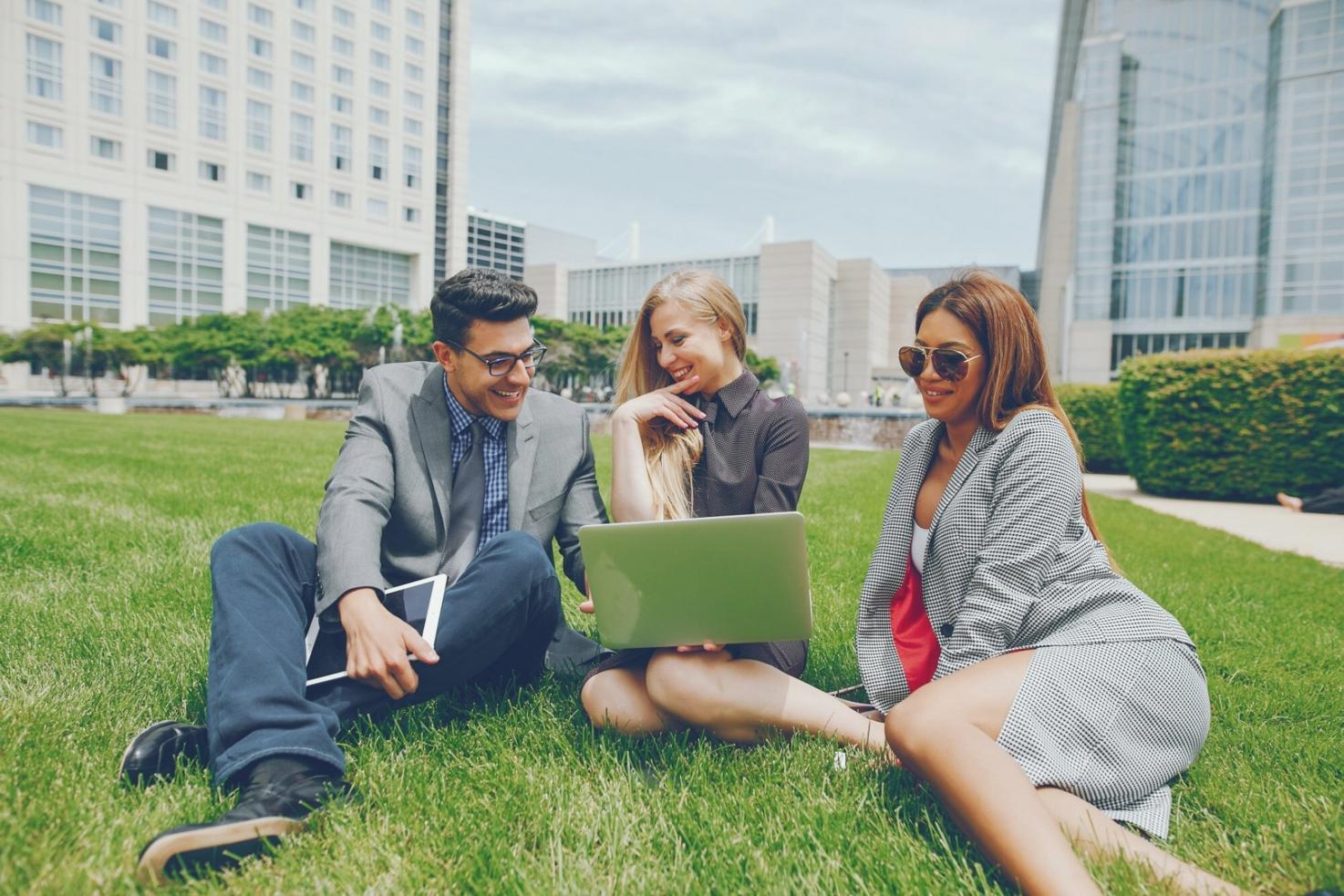 Команда специалистов Jokzd Dyvelm